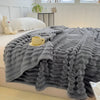 STRIPEPLUSH – Weiche Gestreifte Fleece Decke